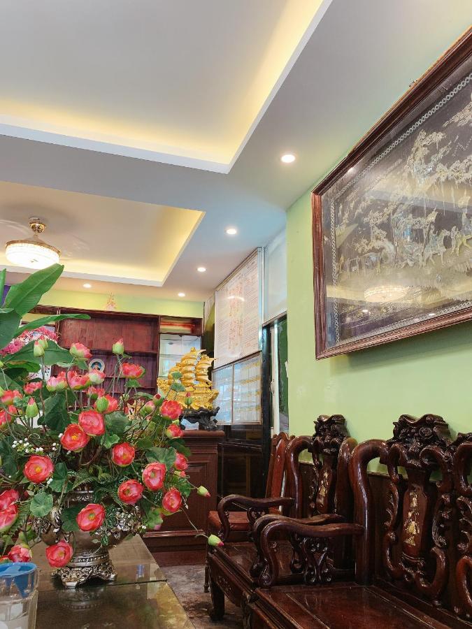 Khach San Thuy Duong III Hotell Sam Son Exteriör bild